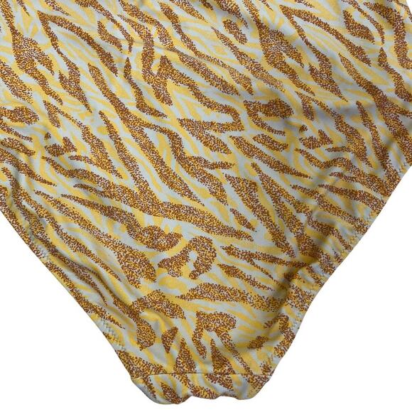 aerie Sz M Twist Front Cut Out One Piece Full Coverage Swimsuit Orange Yellow - Picture 11 of 16